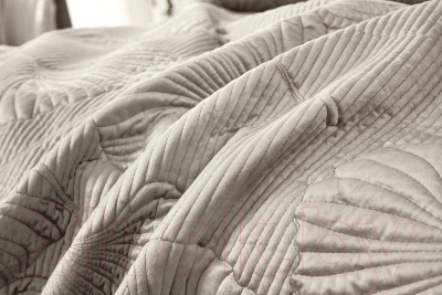 Набор текстиля для спальни Sofi de Marko Бенита 240x260 / Пок-Бн-240x260м (мокко)