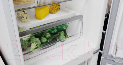 Холодильник с морозильником Hotpoint HT 4180 S