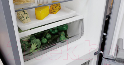 Холодильник с морозильником Hotpoint HT 5180 MX