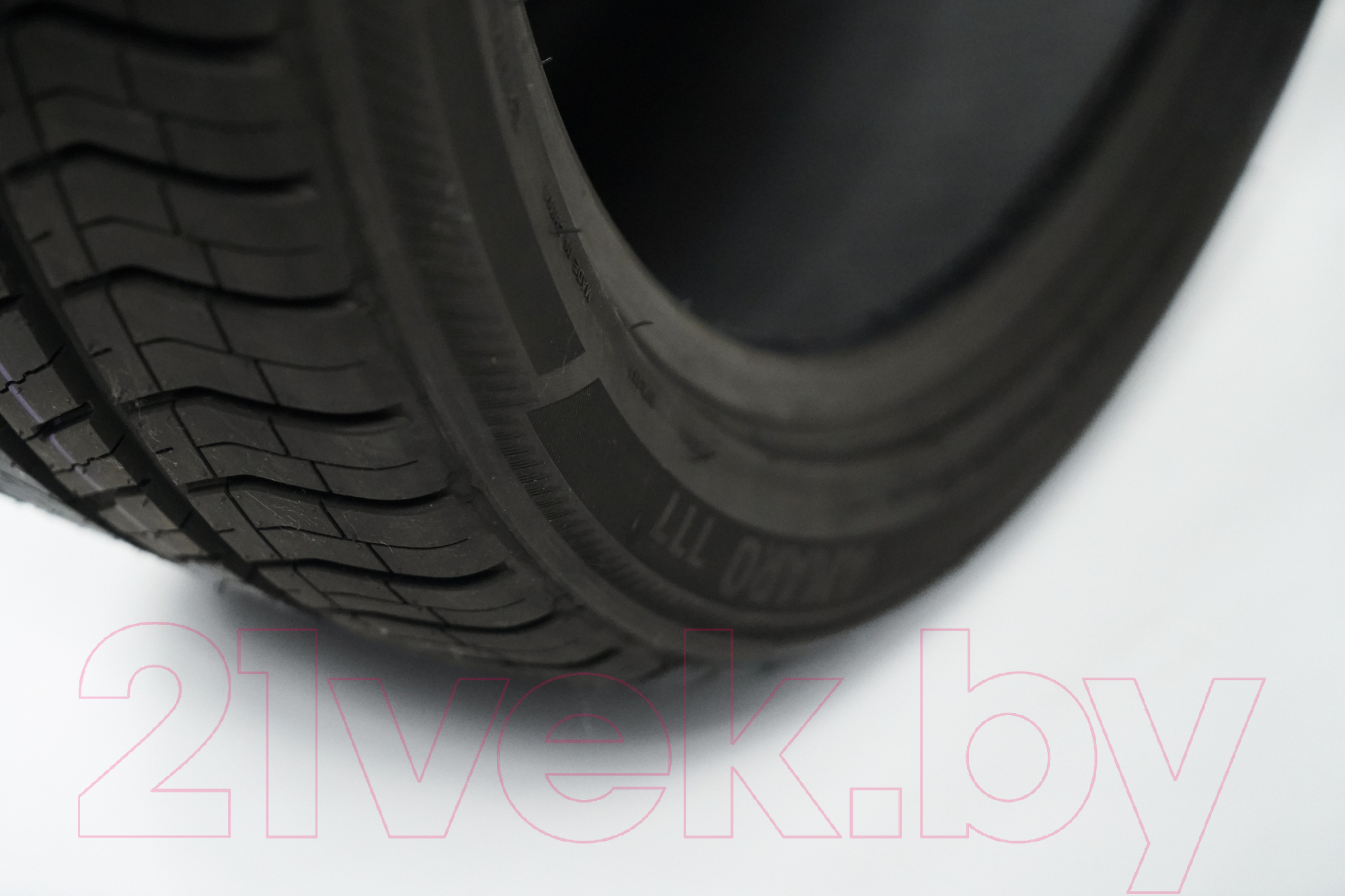 Летняя шина Roador Amaro 777 215/60R17 96H