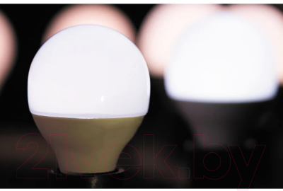 Лампа Рекорд LED P45-U 8W Е14 4000К