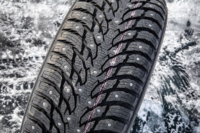 Зимняя шина Ikon Tyres (Nokian Tyres) Autograph Ice 9 235/45R18 98T (шипы)