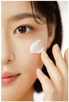 Крем солнцезащитный Enough Collagen 3X Moisture С коллагеном SPF50 PA+++ (50мл)