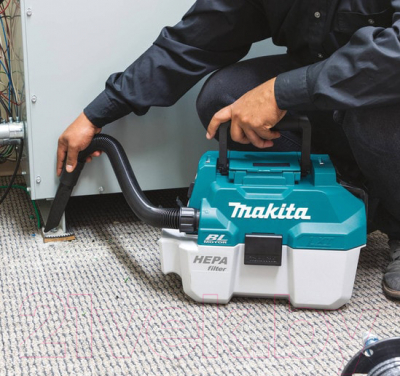 Профессиональный пылесос Makita DVC750LZ