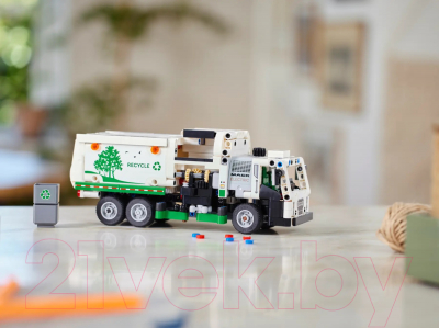 Изображение товара Конструктор Lego Technic Электромусоровоз Mack LR / 42167 