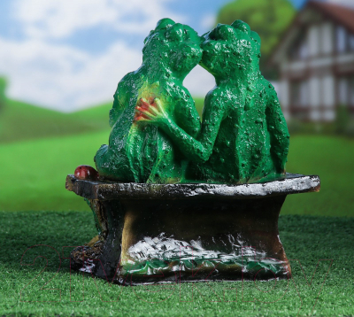 Изображение товара Фигурка для сада Хорошие сувениры Две лягушки на лавочке / 1063584