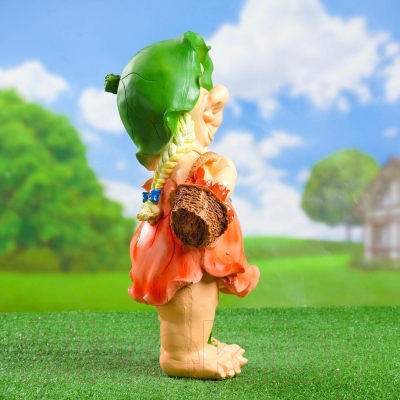 Изображение товара Фигурка для сада Хорошие сувениры Девочка гном с корзинкой / 1126883