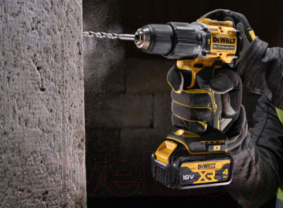 Изображение товара Профессиональная дрель-шуруповерт DeWalt DCD100YM2T