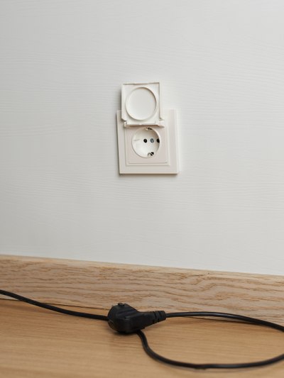Розетка IEK Brite BR-R16-16-K36 (жемчуг)