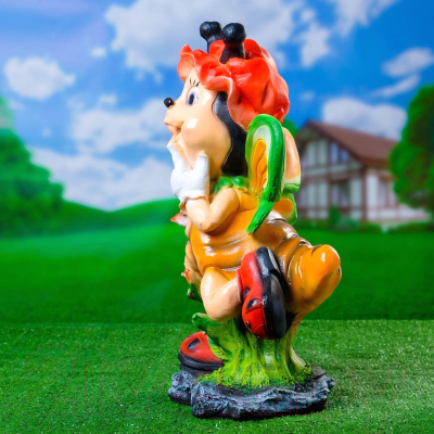 Изображение товара Фигурка для сада Хорошие сувениры Пчелка в панамке / 1134685