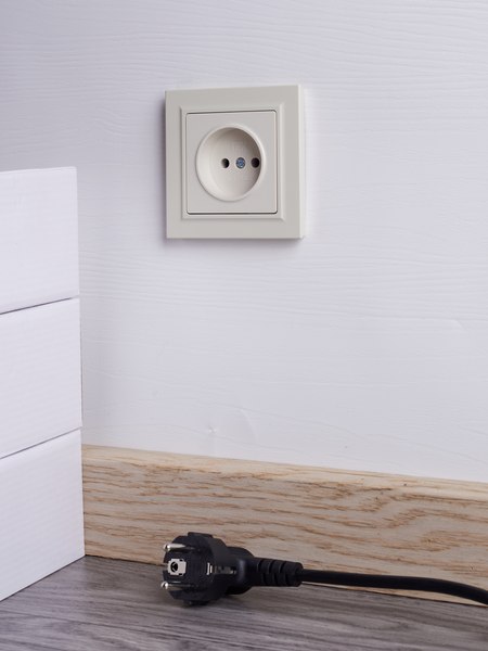 Розетка IEK Brite BR-R10-10-K10-F (бежевый)