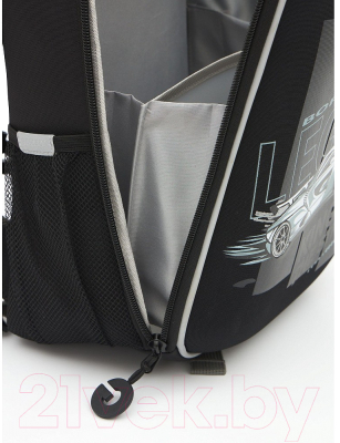 Школьный рюкзак Grizzly RAw-497-6 (черный/серый)