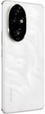 Смартфон Honor 200 Pro 12GB/512GB / 5109BFUJ (белый)