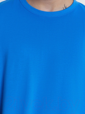 Футболка Mark Formelle 111772-1 (р.104-182/188, ярко-голубой)