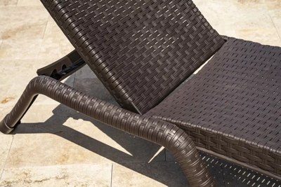 Шезлонг Keter Roma Sun Lounger / 03085 (коричневый)