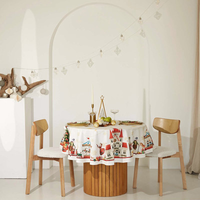 

Скатерть, Щелкунчик / 9907911