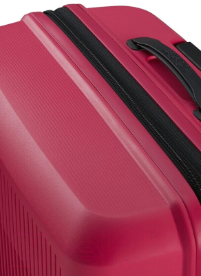 Чемодан на колесах American Tourister Aerostep MD8*90 003