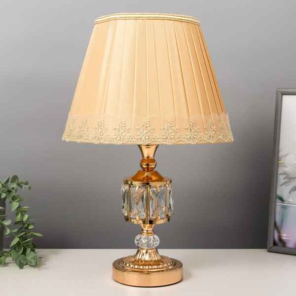 Изображение товара Прикроватная лампа Risalux Энтузиазм 4122759 (золото)