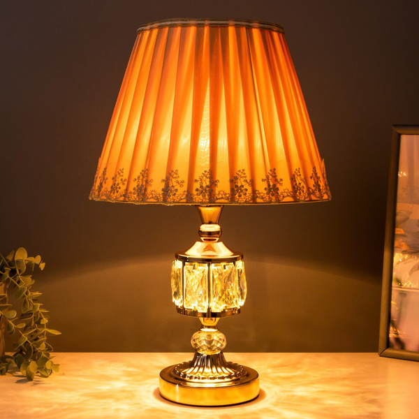 Изображение товара Прикроватная лампа Risalux Энтузиазм 4122759 (золото)