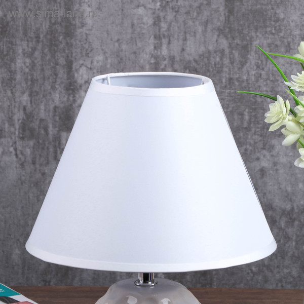 Изображение товара Прикроватная лампа Risalux Монтела 4453292 (белый)