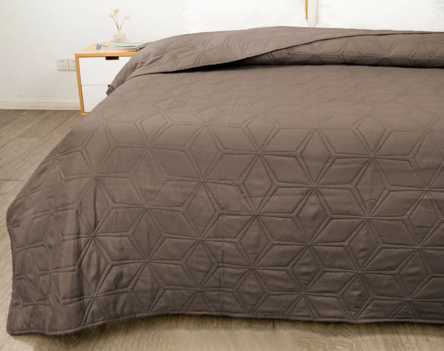 Покрывало MATEX Decorative Cover Flower / 63-810 (темно-коричневый)