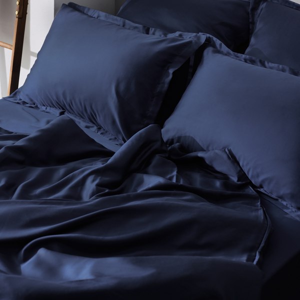 Простыня Sima-Land Home Tencel 235x240 / 10285363 (синий)