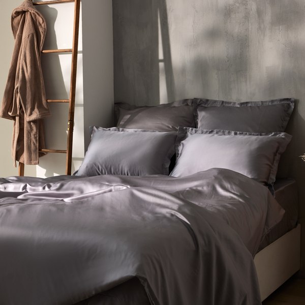 Наволочка Sima-Land Home Tencel 70x70 / 10285299 (серый)