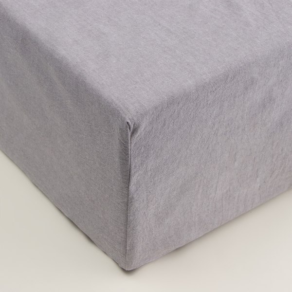 Простыня Sima-Land Home Деним на резинке 160x200 / 10245465 (серый)