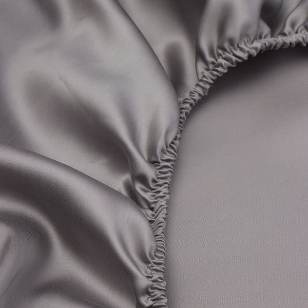 Простыня Sima-Land Home Tencel на резинке 200x200 / 10285297 (серый)