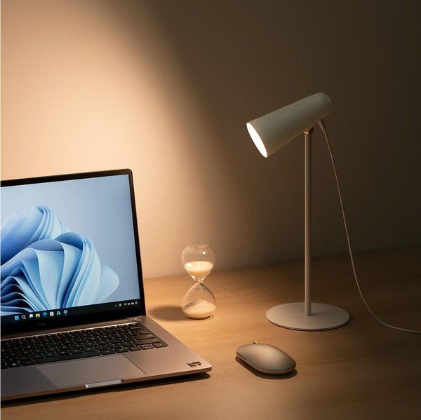 Настольная лампа Xiaomi Flexible Rechargeable Lamp MJTD05YL/ BHR8959GL