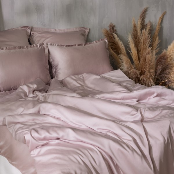 Простыня Sima-Land Home Tencel на резинке 200x200 / 10285268 (пудра)