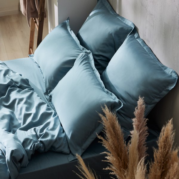 Наволочка Sima-Land Home Tencel 70x70 / 10285328 (серо-голубой)