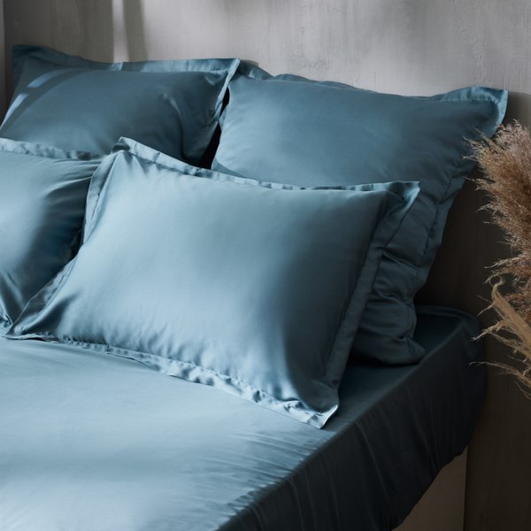Простыня Sima-Land Home Tencel на резинке 180x200 / 10285325 (серо-голубой)