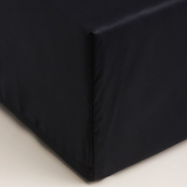 Простыня Sima-Land Home Tencel 160x200 на резинке / 10285382 (черный)