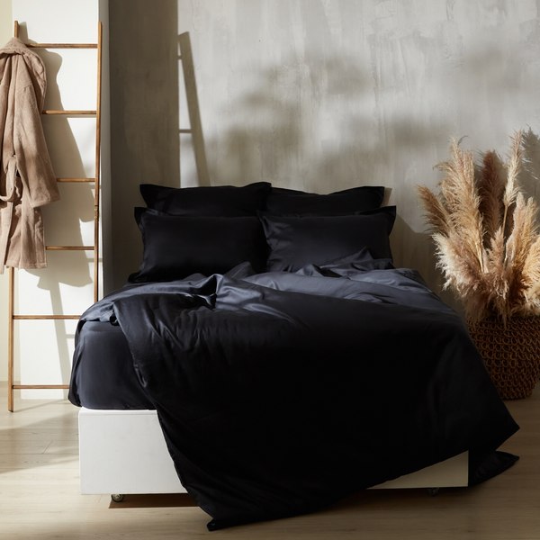 Простыня Sima-Land Home Tencel 160x200 на резинке / 10285382 (черный)