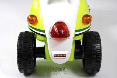 Детский мотоцикл RiverToys Z444ZZ (зеленый)