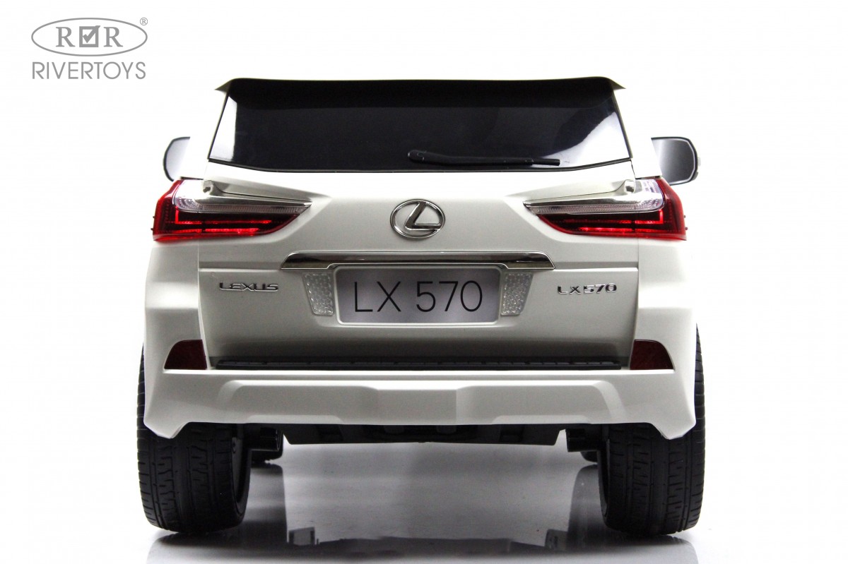 Детский автомобиль RiverToys Lexus LX570 / Y555YY (белый) — фото 5