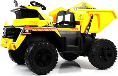 Детский автомобиль RiverToys K333AM (желтый)