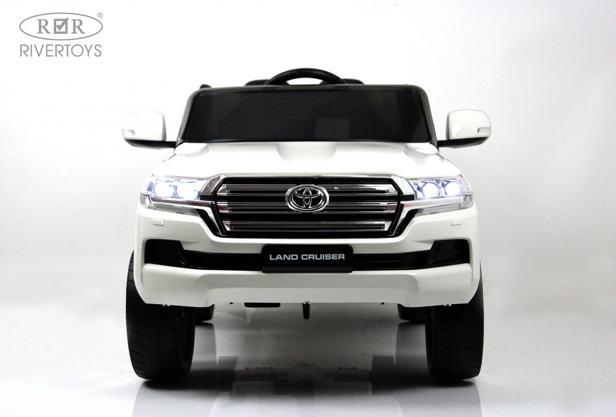 Детский автомобиль RiverToys Toyota Land Cruiser 200 / JJ2022