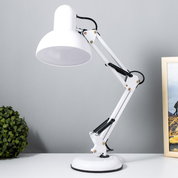 Изображение товара Настольная лампа Risalux 810 Деко 1717508 (белый)