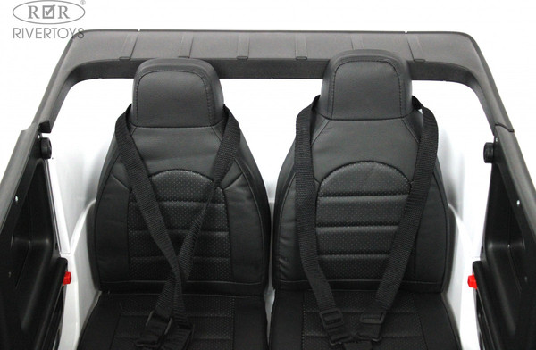 Изображение товара Детский автомобиль RiverToys Mercedes-AMG G63 4WD / S307 (белый)