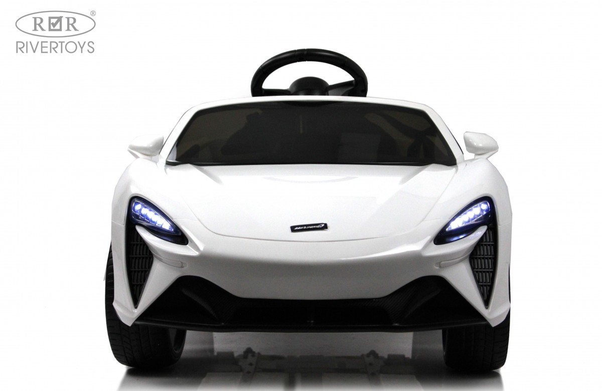 Детский автомобиль RiverToys McLaren Artura P888BP (белый) — фото 3