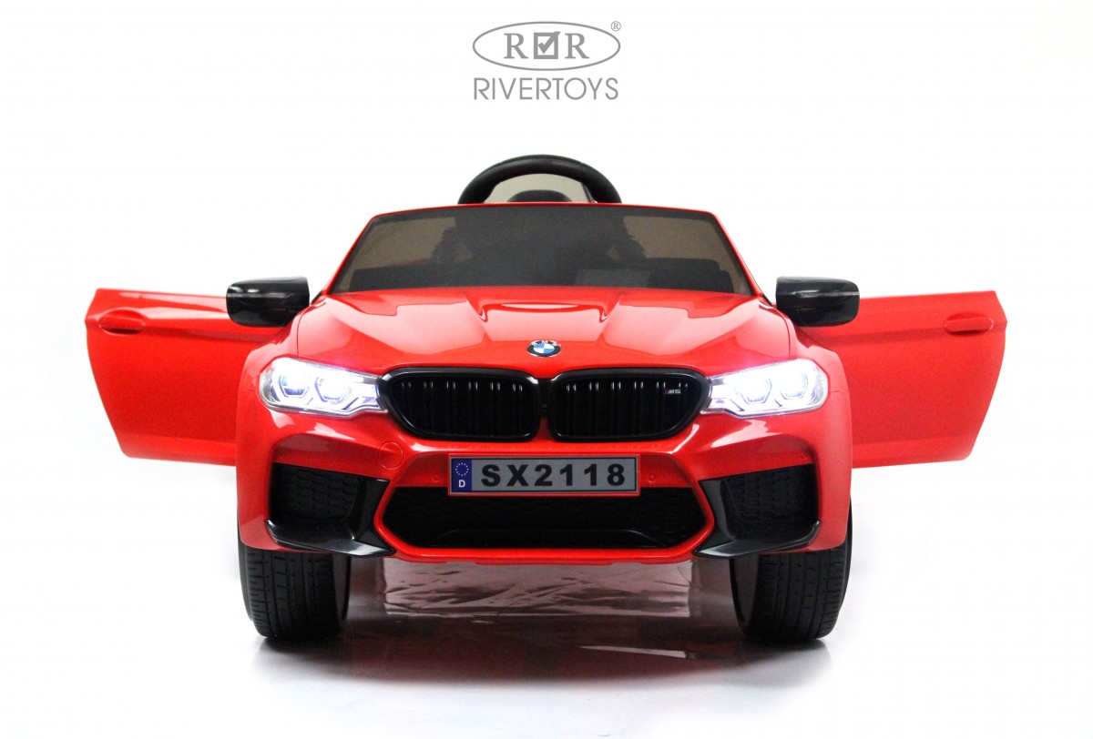 Детский автомобиль RiverToys BMW M5 Competition A555MP