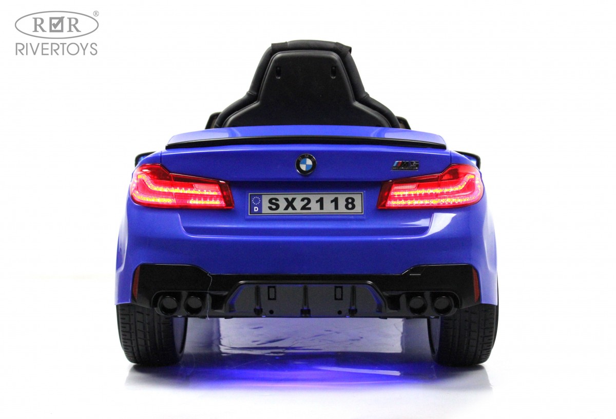 Детский автомобиль RiverToys BMW M5 Competition A555MP (синий) — фото 6