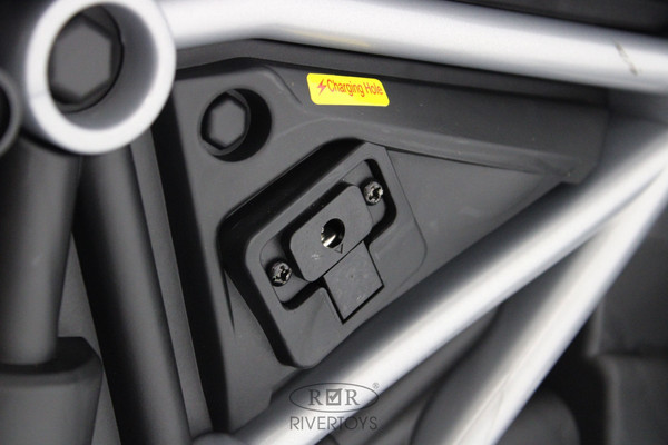 Изображение товара Детский мотоцикл RiverToys М111БХ (черный)