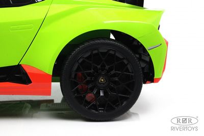 Детский автомобиль RiverToys Lamborghini Huracan STO / E888EE (зеленый)