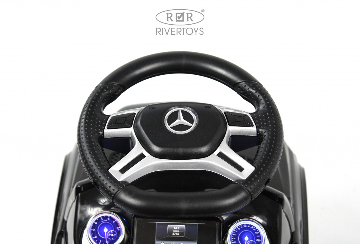 Каталка детская RiverToys Mercedes-Benz GL63 / A888AA