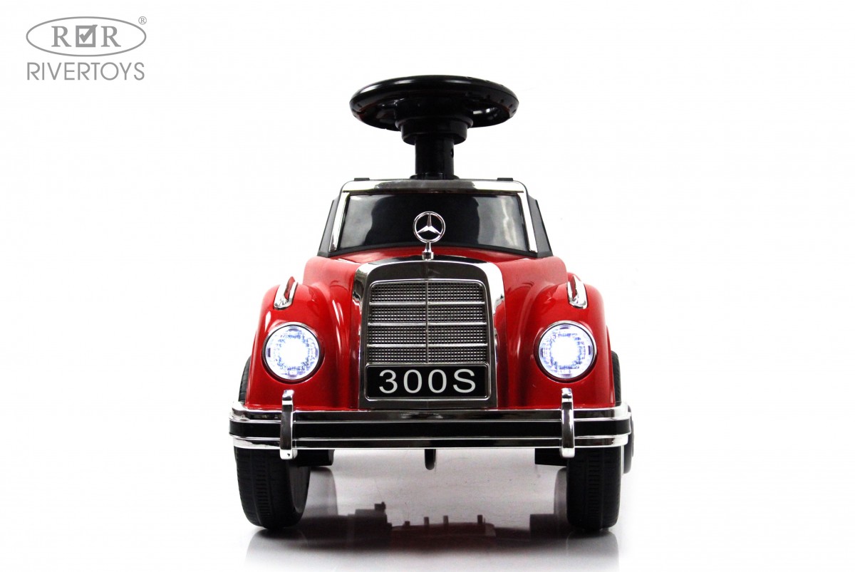 Детский автомобиль RiverToys Mercedes-Benz 300S / LS-128A