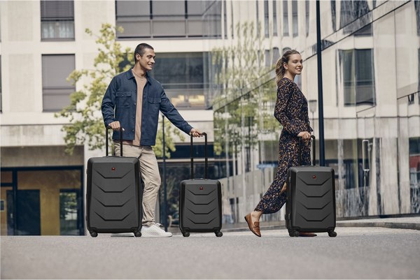 Чемодан на колесах Wenger Prymo 612536 (черный)