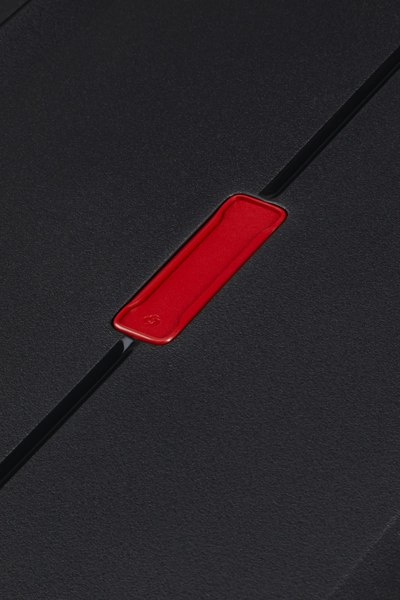 Чемодан на колесах Samsonite Essens KM0*18 001